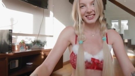 Russian teen gives her stepbrother a blowjob and juicy pussy of Christmas