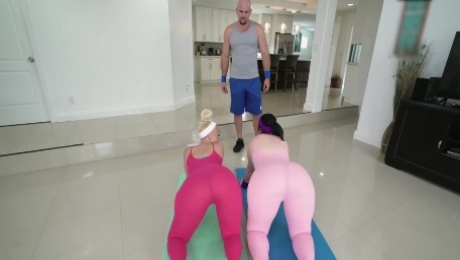The trainer was horny with tight ass asses and fucked them