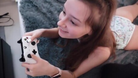 College Girl Love Making Video One-Eyed Snake In Slit Playing Xbox Part1