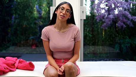 Passionate video with lusty Sona from Net Girl