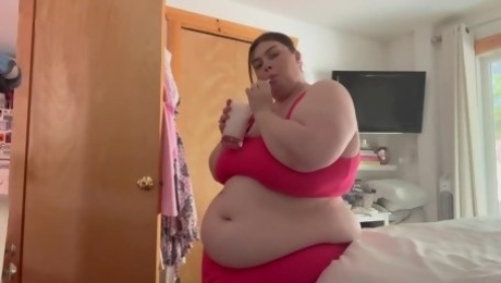 Ssbbw Beautiful Women Eating For Belly Fat Gain #bigbelly